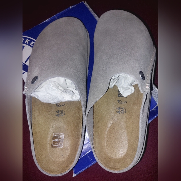 Birkenstock Other - Birkenstock ZERMATT Suede Men's Stone Coin Clogs